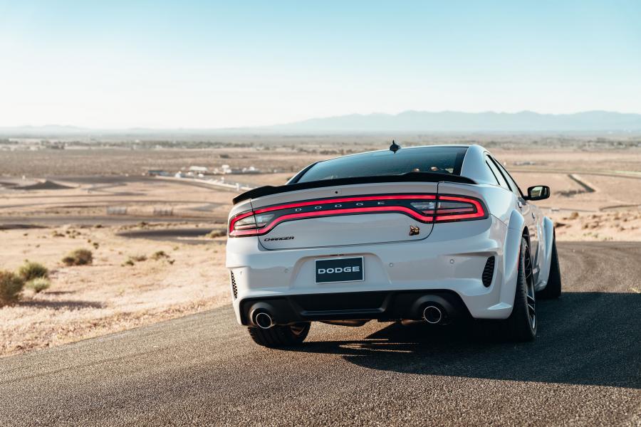  Dodge Charger Scat Pack Widebody 2019 года  (фото 34 из 79)